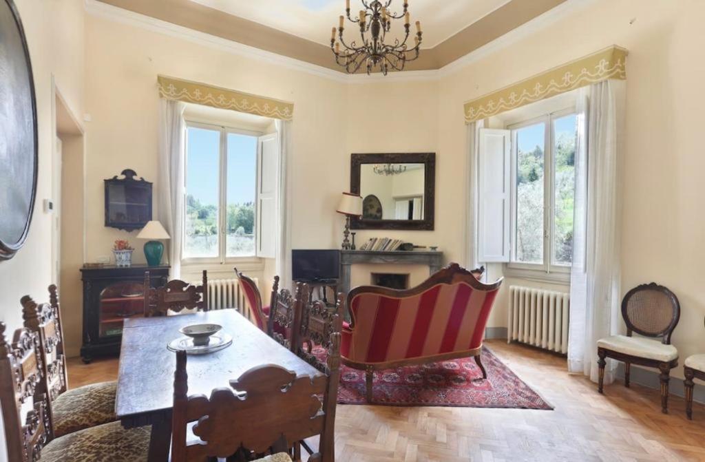 3bdrm Luxury In Tuscan Villa,private Estate, Shared Swimmingpool Florencia