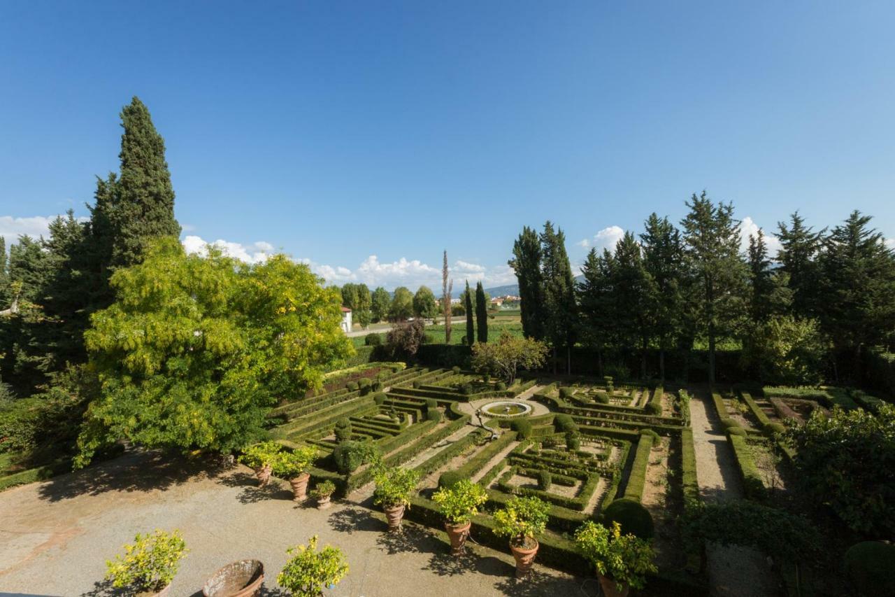 3bdrm Luxury In Tuscan Villa,private Estate, Shared Swimmingpool Apartamento *